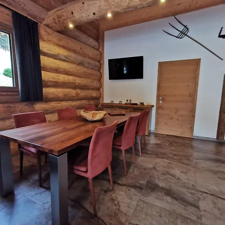 Blockhausen Apartment